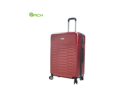 Ruime harde bagage met dubbelspinnerwielen